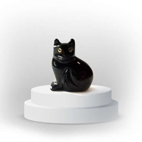 Cat animal totem in black onyx, and made in Peru, symbolizing intuition and autonomy